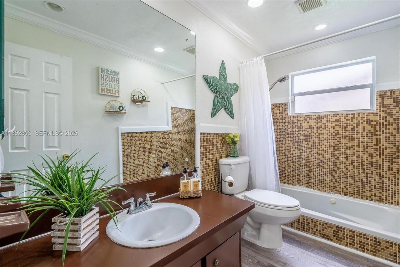 9200 NW 21st Mnr, Sunrise, FL 33322 Photo