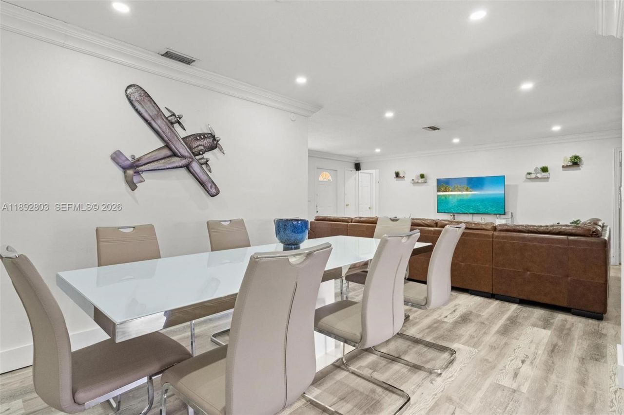 9200 NW 21st Mnr, Sunrise, FL 33322 Photo