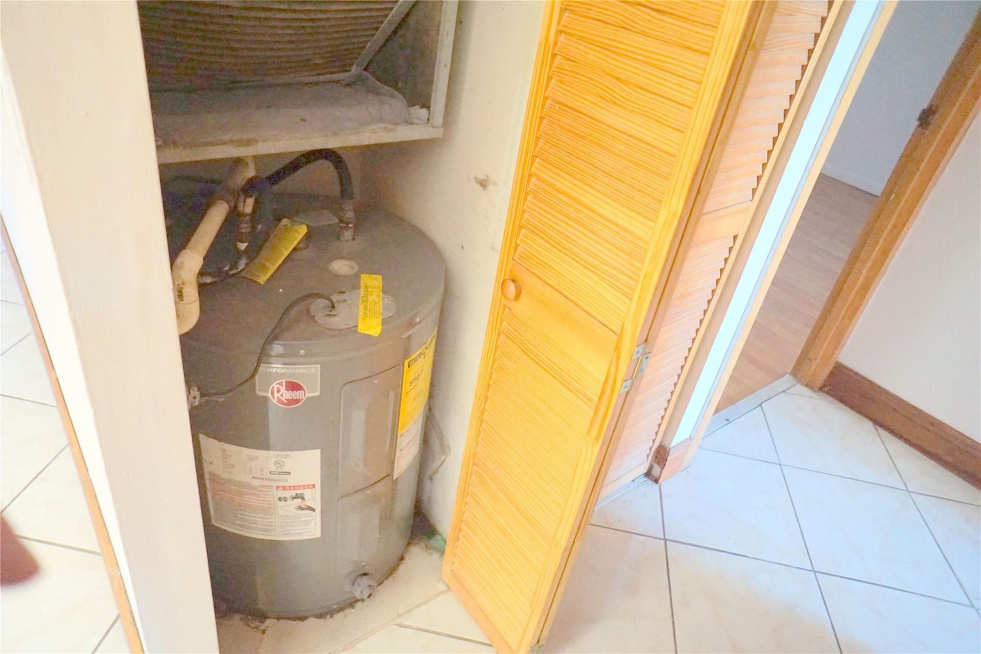 2821 Somerset Drive, Unit 203, Lauderdale Lakes, FL 33311 Photo