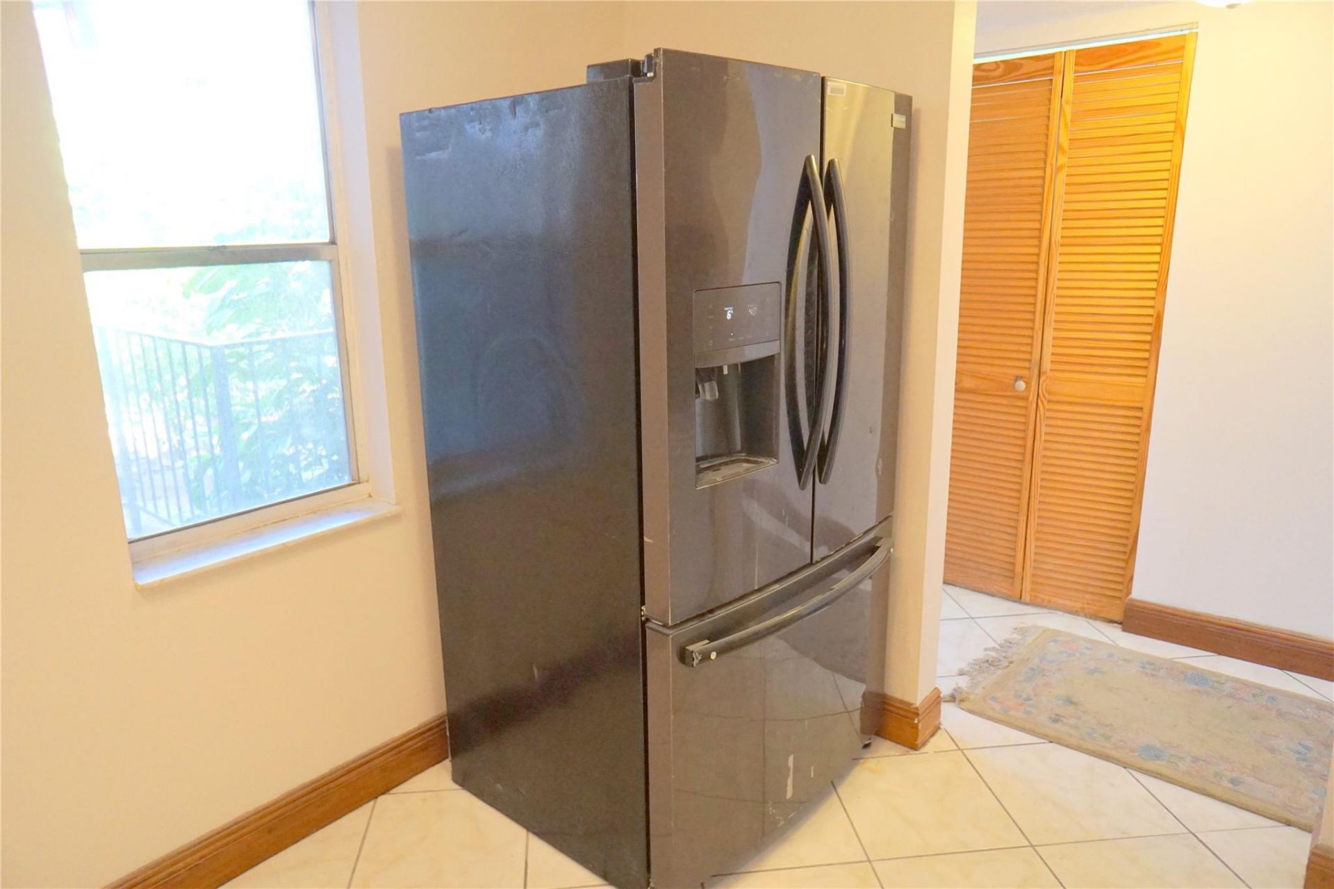 2821 Somerset Drive, Unit 203, Lauderdale Lakes, FL 33311 Photo