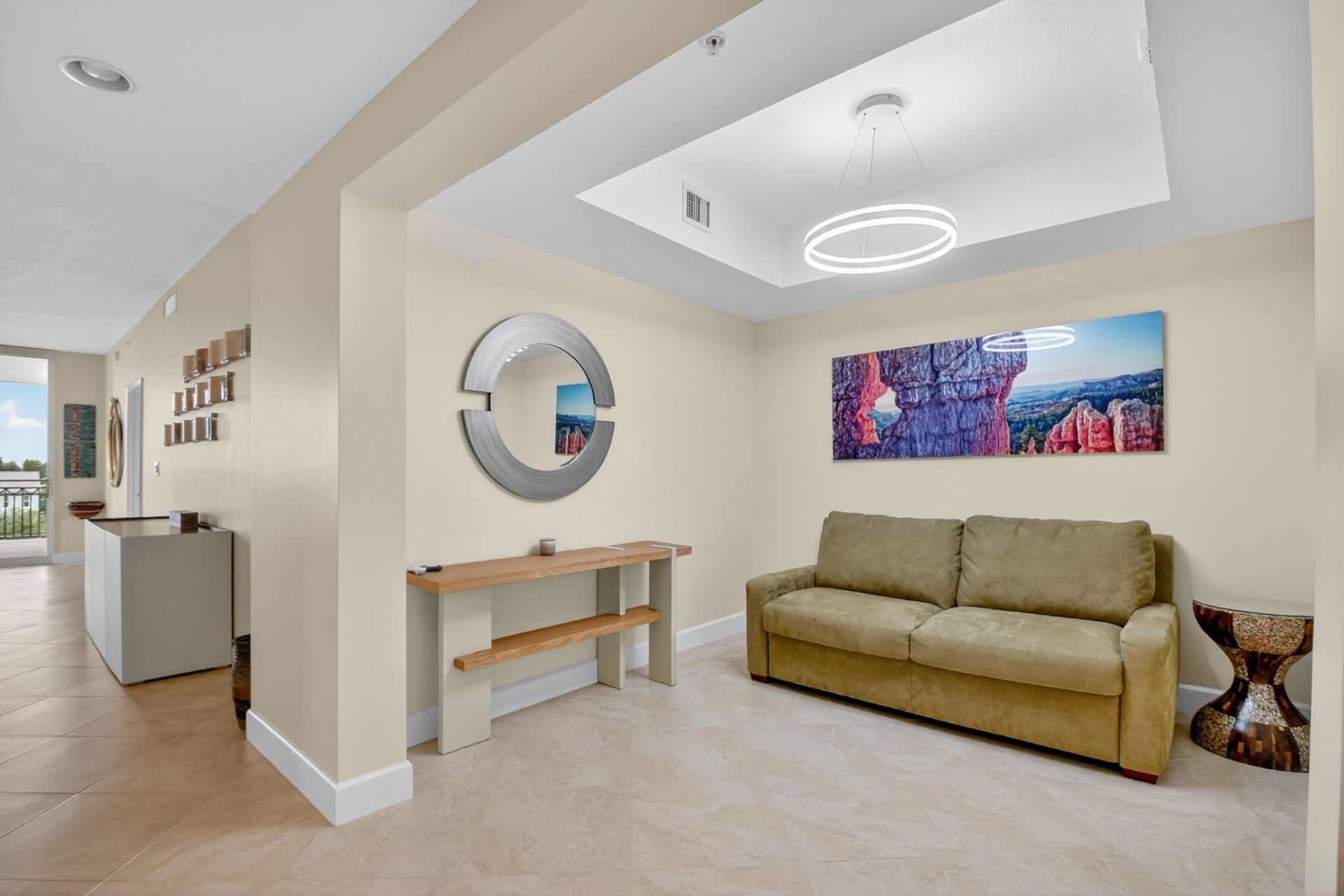 550 Okeechobee Boulevard, Unit 423, West Palm Beach, FL 33401 Photo