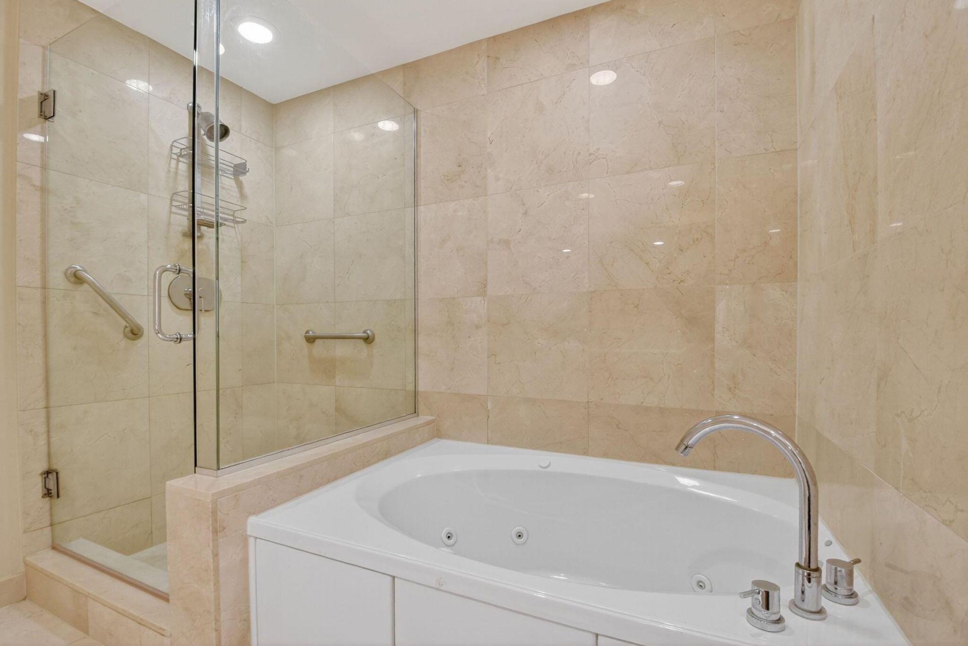 550 Okeechobee Boulevard, Unit 423, West Palm Beach, FL 33401 Photo