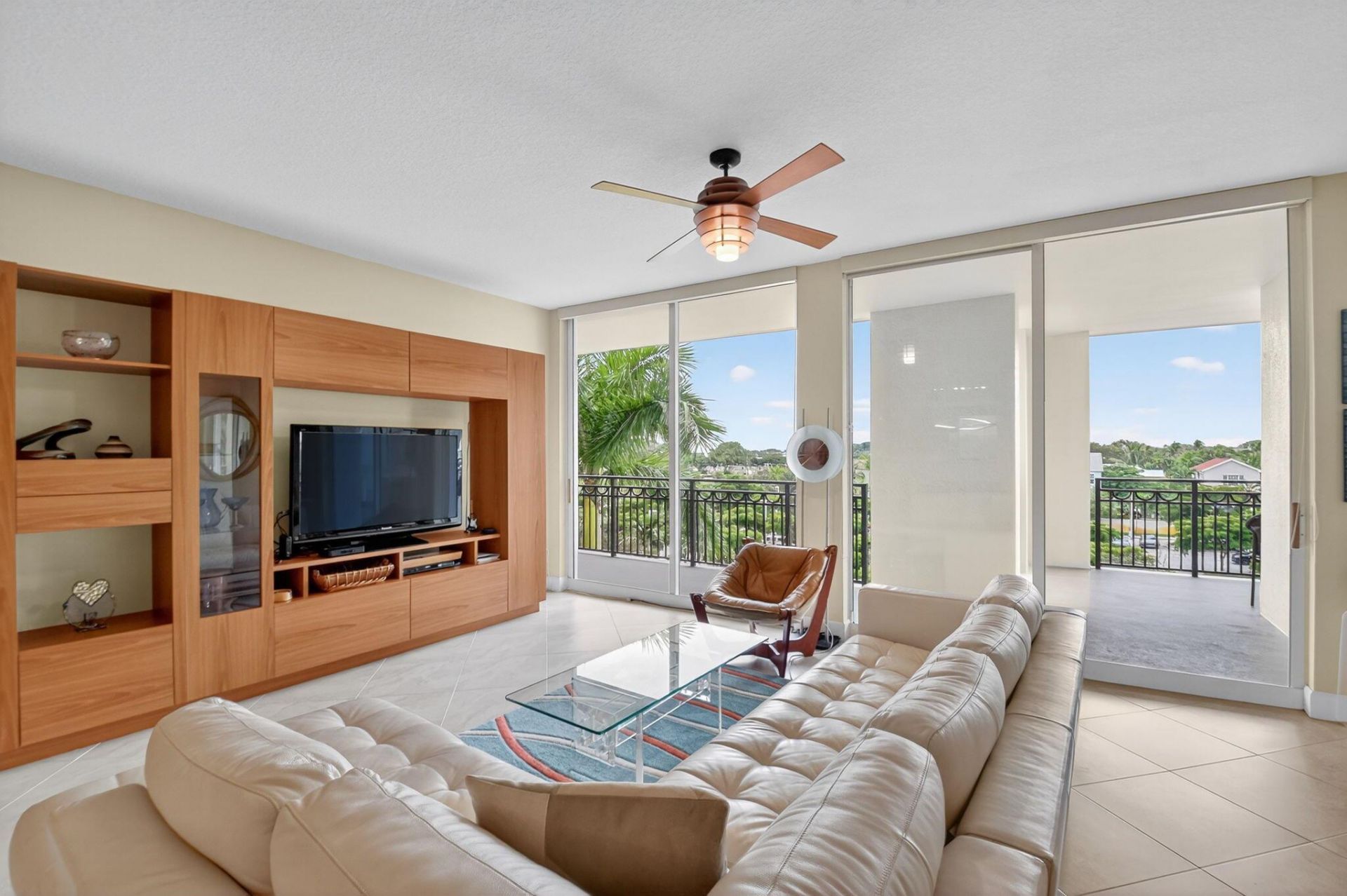 550 Okeechobee Boulevard, Unit 423, West Palm Beach, FL 33401 Photo