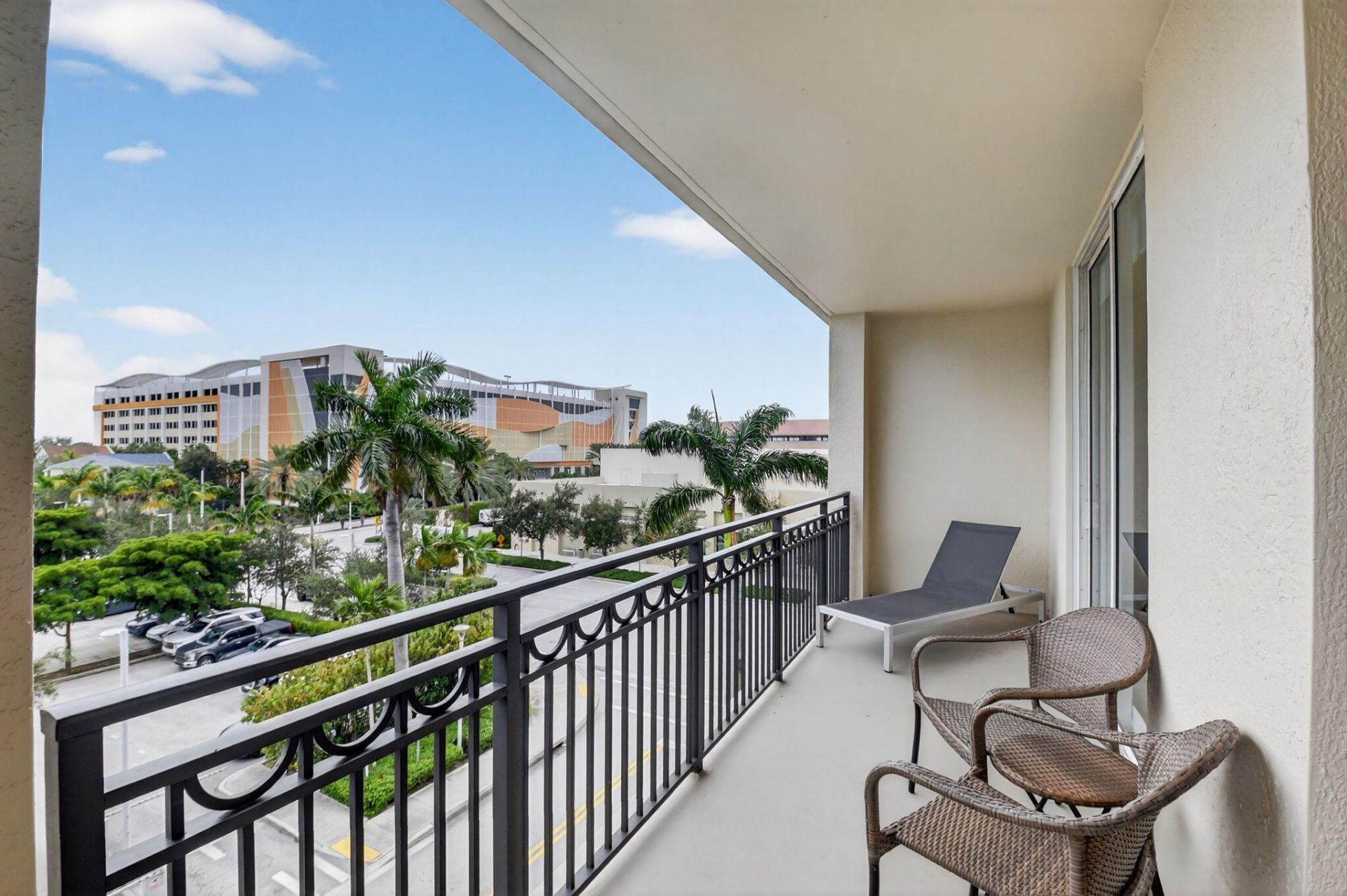 550 Okeechobee Boulevard, Unit 423, West Palm Beach, FL 33401 Photo