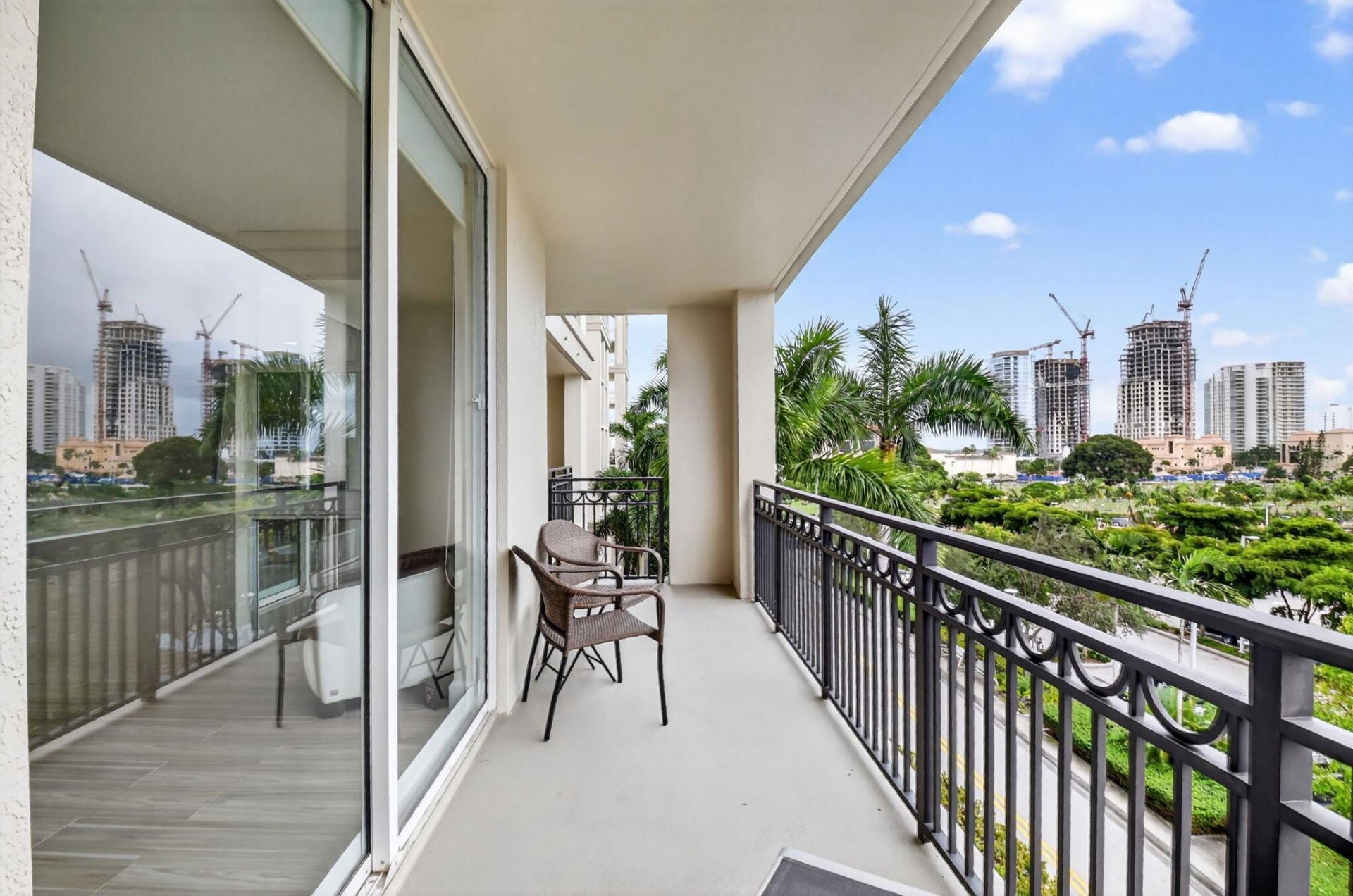 550 Okeechobee Boulevard, Unit 423, West Palm Beach, FL 33401 Photo