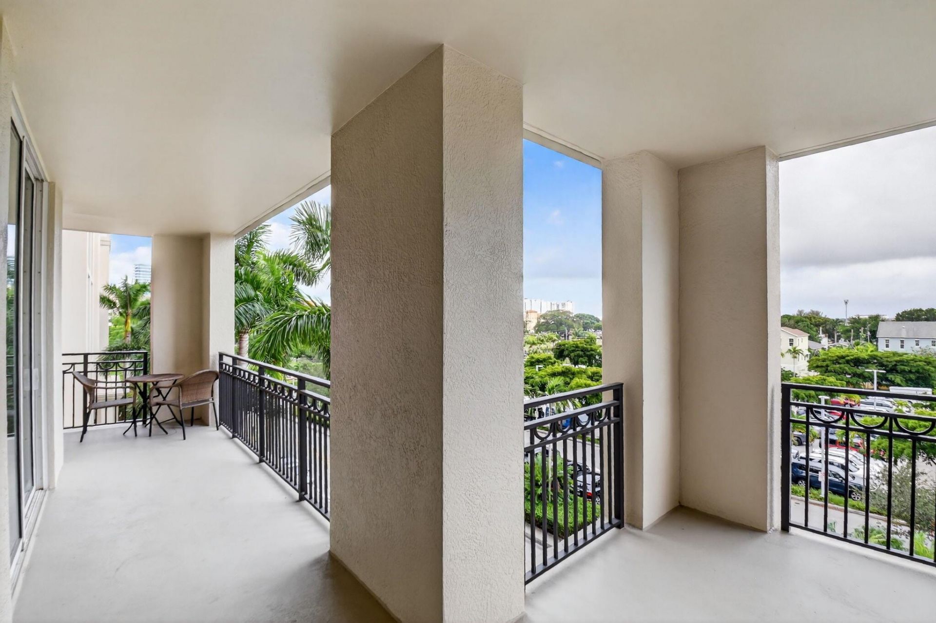 550 Okeechobee Boulevard, Unit 423, West Palm Beach, FL 33401 Photo