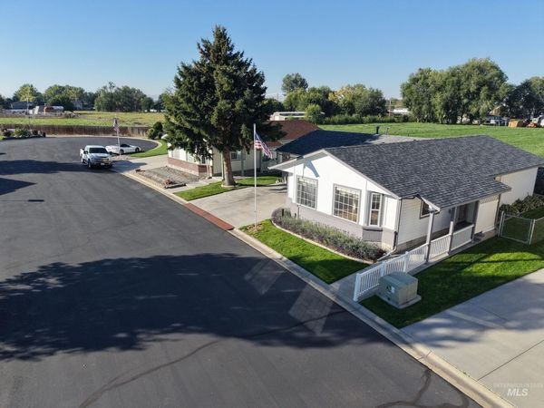 1100 Burnett Drive, Unit 228 A, Nampa, ID 83651