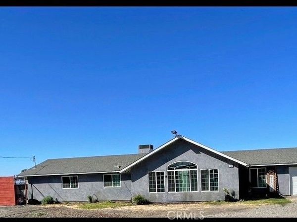 17225 Custer, Dos Palos, CA 93620