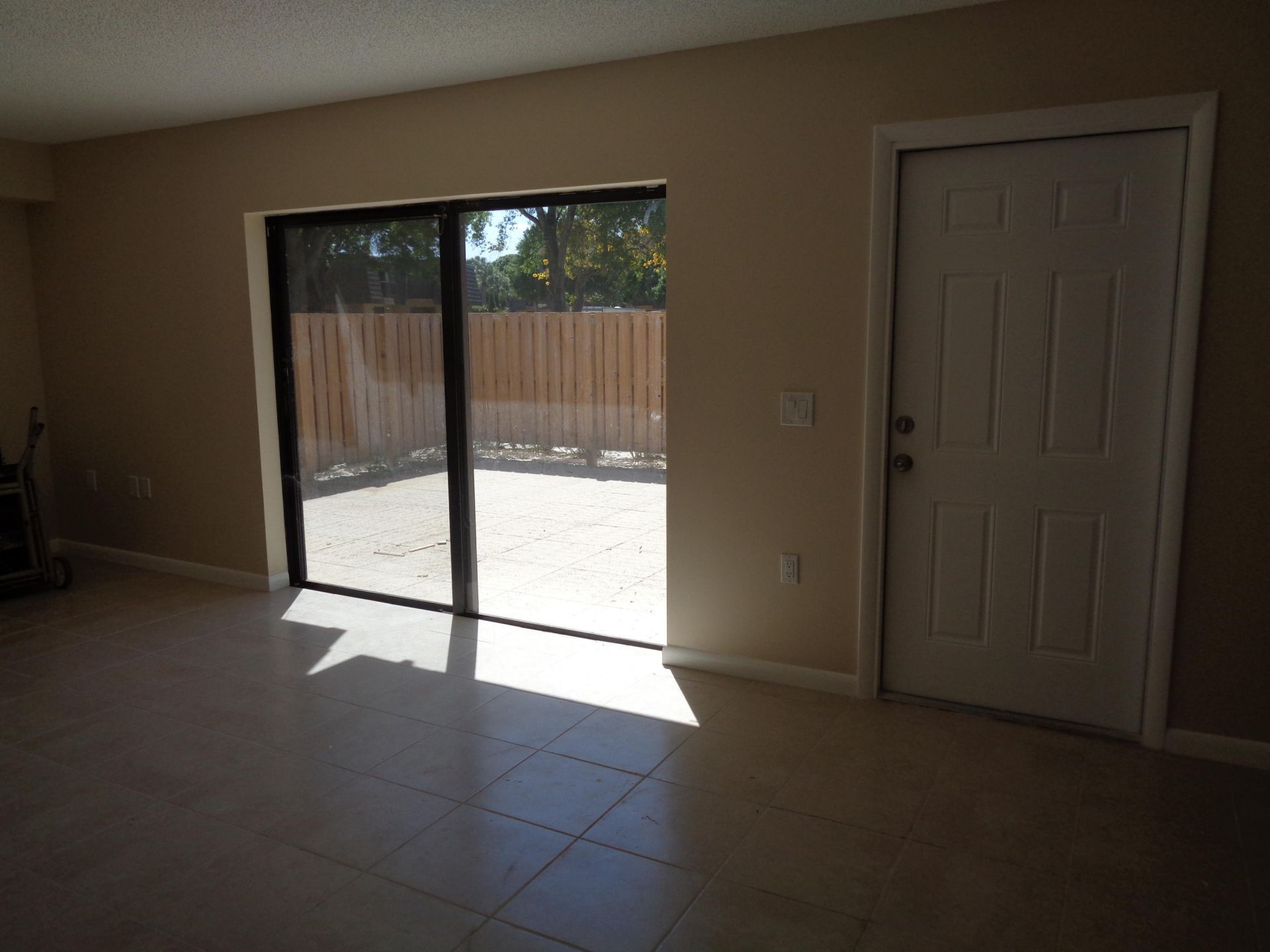 505 5th Way, West Palm Beach, FL 33407 Photo