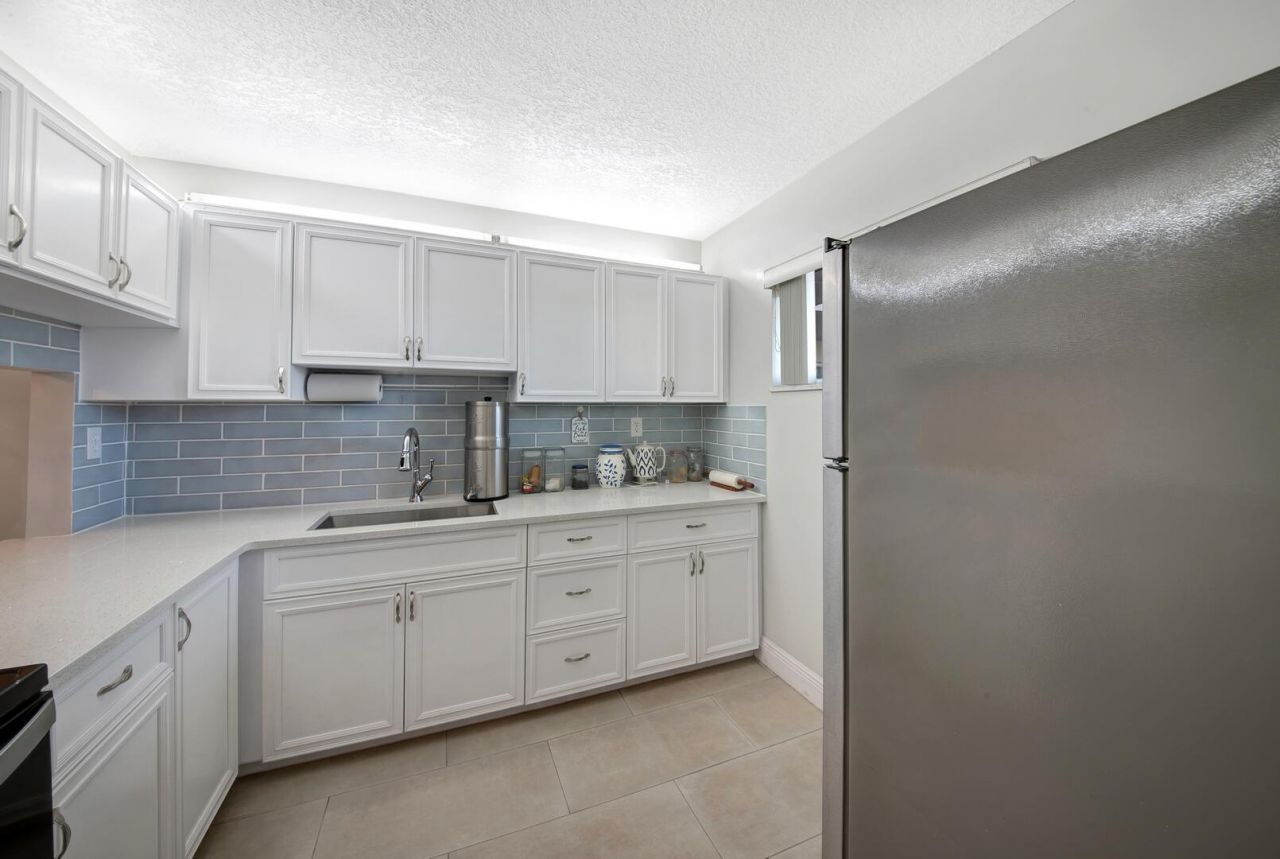 2812 S Garden Drive, Unit 109, Lake Worth, FL 33461 Photo