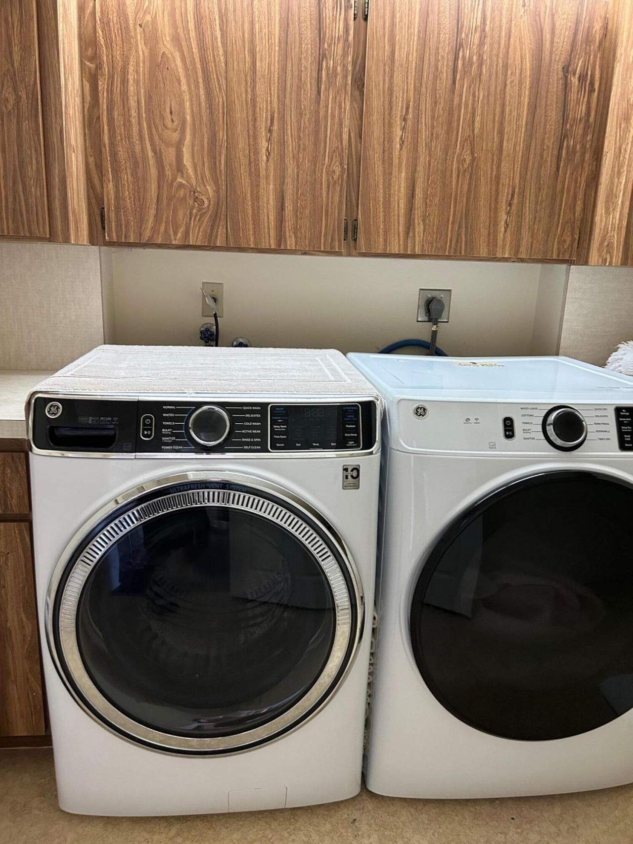 3635 Whitehall Drive, Unit 304, West Palm Beach, FL 33401 Photo