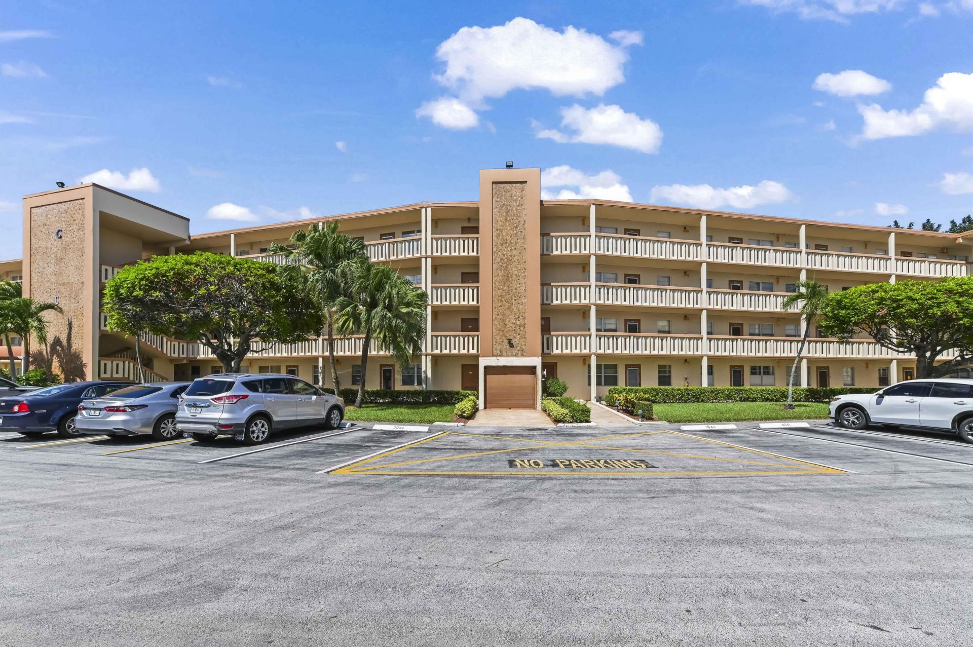 3046 Newcastle C, Boca Raton, FL 33434 Photo