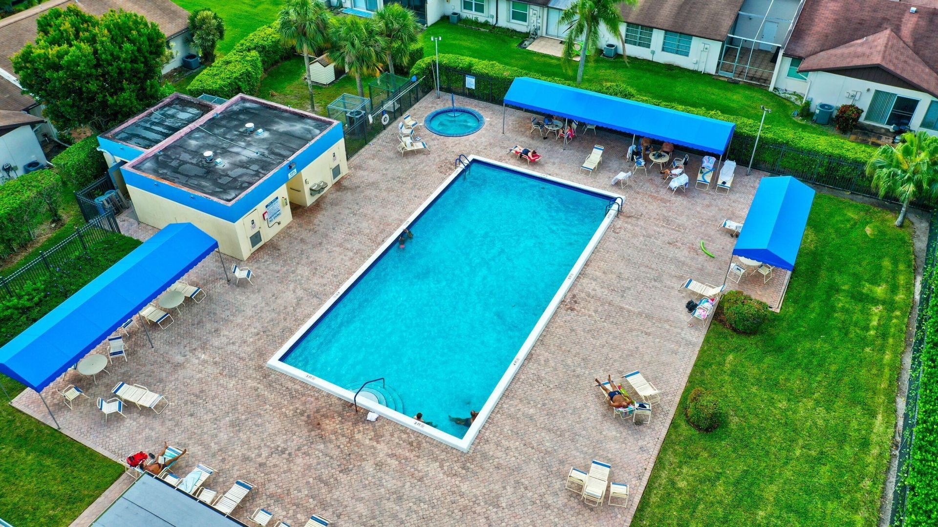 5220 Las Verdes Circle, Unit 211, Delray Beach, FL 33484 Photo