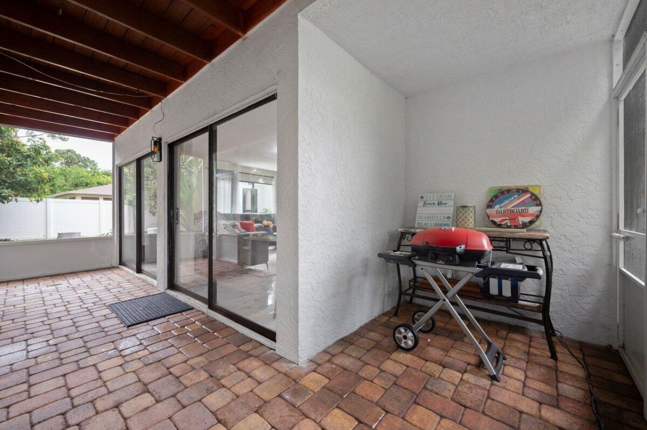 1992 SW Brisbane Street, Port Saint Lucie, FL 34984 Photo