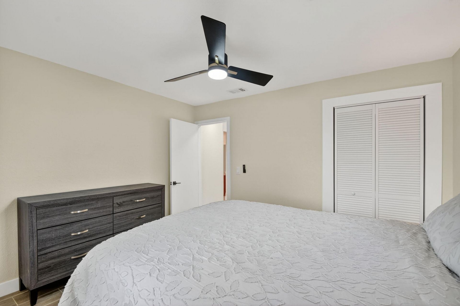 5008 Parker Avenue, West Palm Beach, FL 33405 Photo