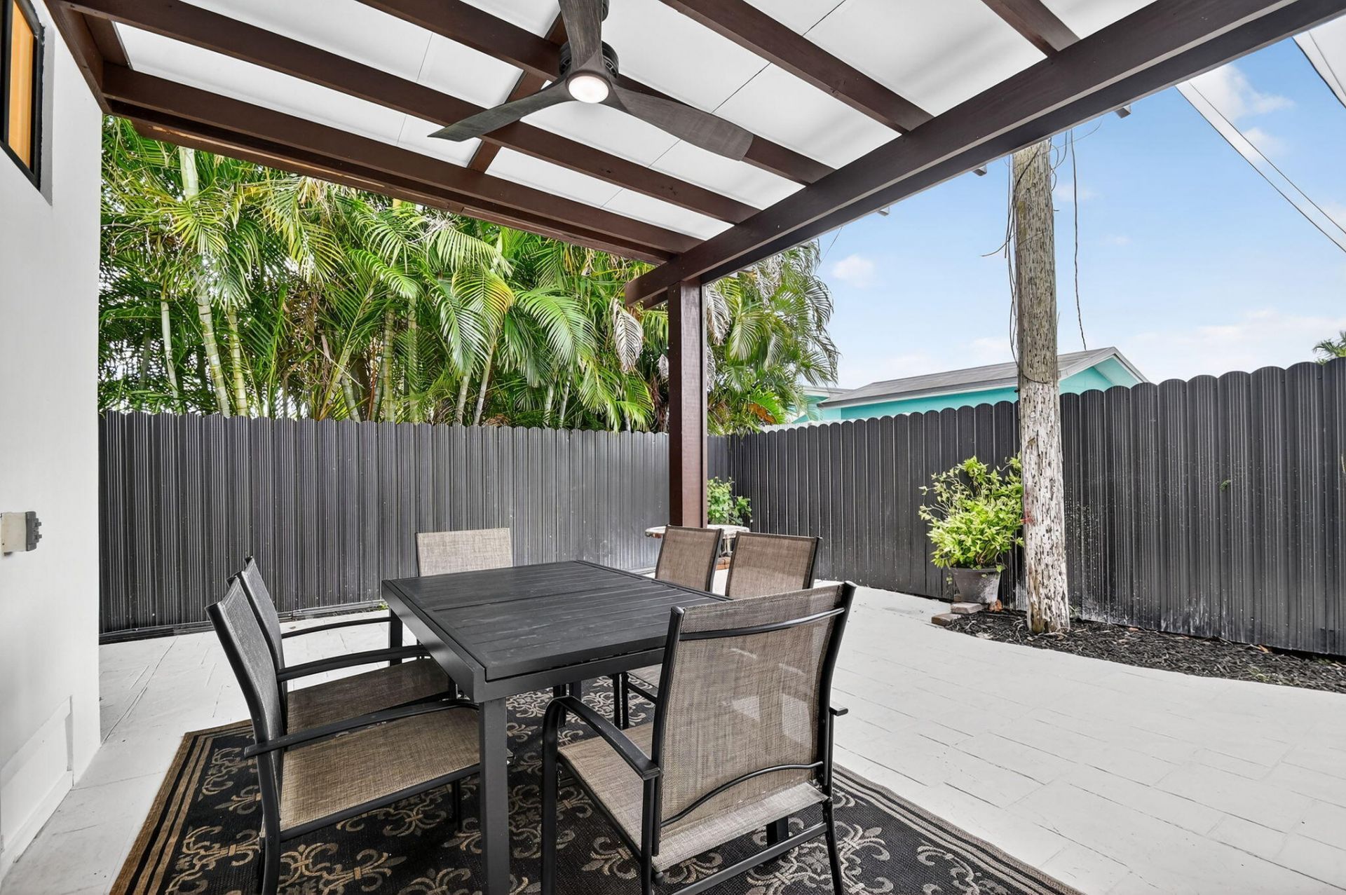 5008 Parker Avenue, West Palm Beach, FL 33405 Photo