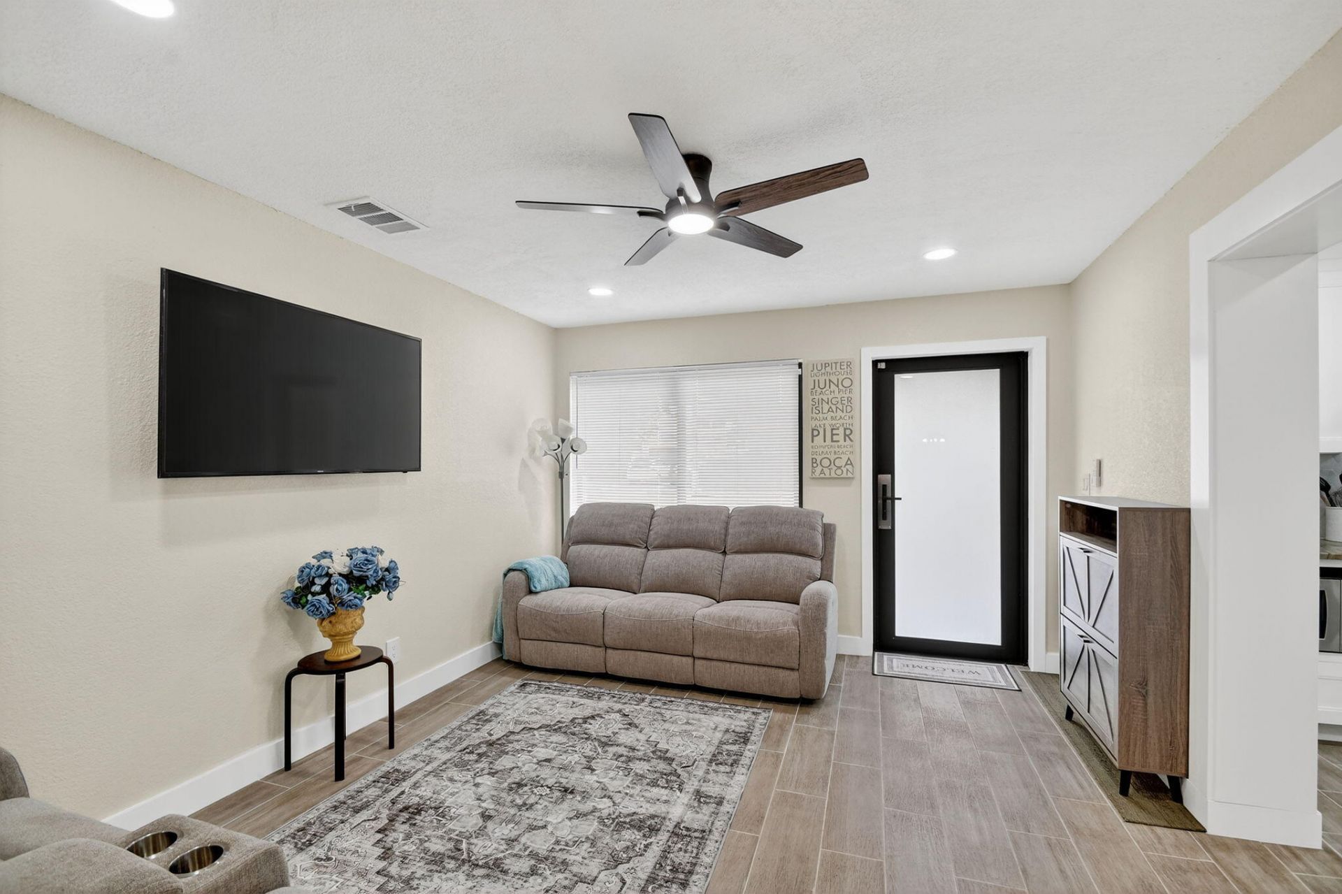 5008 Parker Avenue, West Palm Beach, FL 33405 Photo