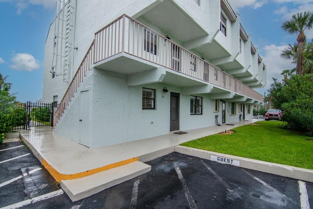 1300 Seaway Drive, Unit C1, Fort Pierce, FL 34949 Photo