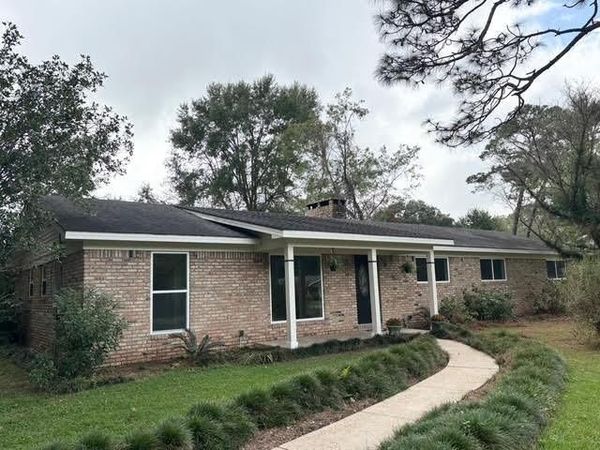 4219 Canal Drive, Mobile, AL 36619