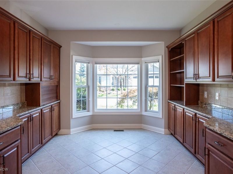 24 Somerset Drive, Rocky River, OH 44116 Photo 10