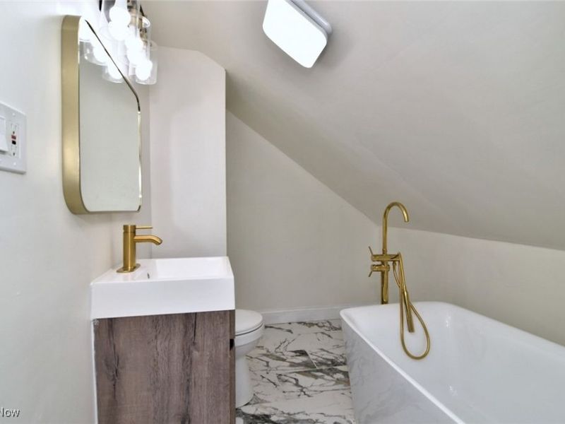 3127 Becket Road, Cleveland, OH 44120 Photo 36