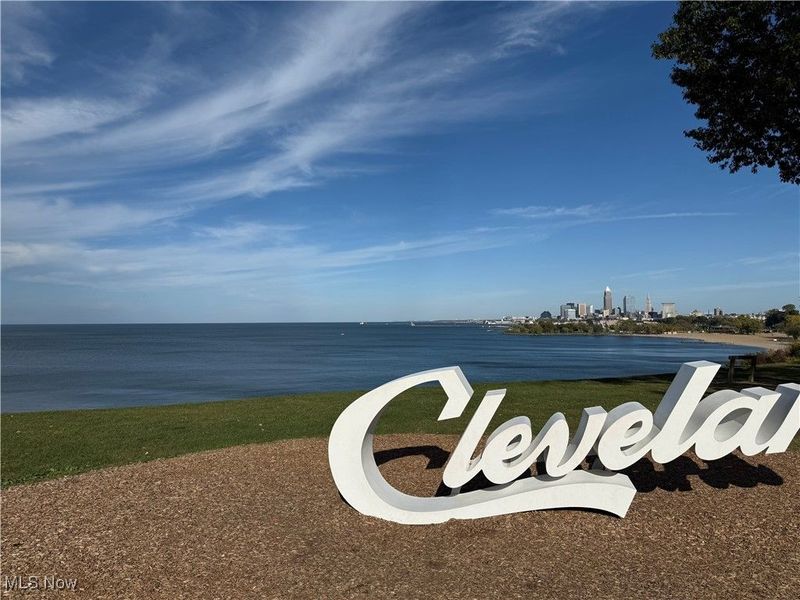 2011 West Boulevard, Cleveland, OH 44102 Photo 24