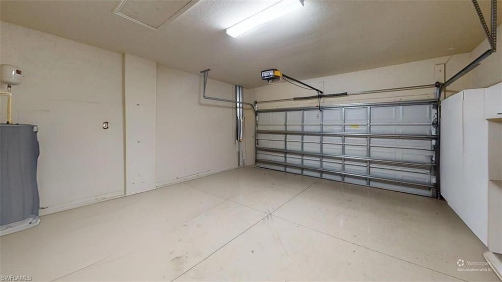 2571 Laurentina Ln, Cape Coral, FL 33909 Photo