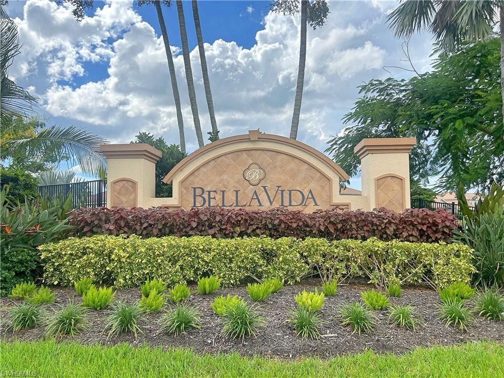 2571 Laurentina Ln, Cape Coral, FL 33909 Photo