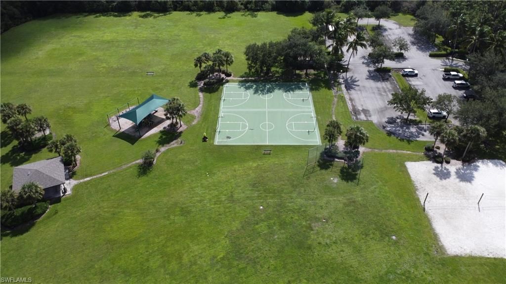 2571 Laurentina Ln, Cape Coral, FL 33909 Photo