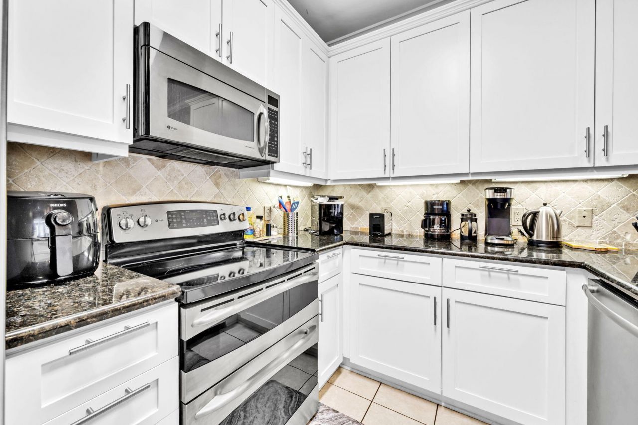 885 Seascape Drive, Unit 313, Miramar Beach, FL 32550 Main Photo