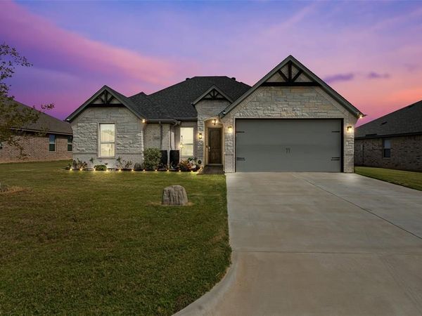 1118 Wild Rose Drive, Tolar, TX 76476