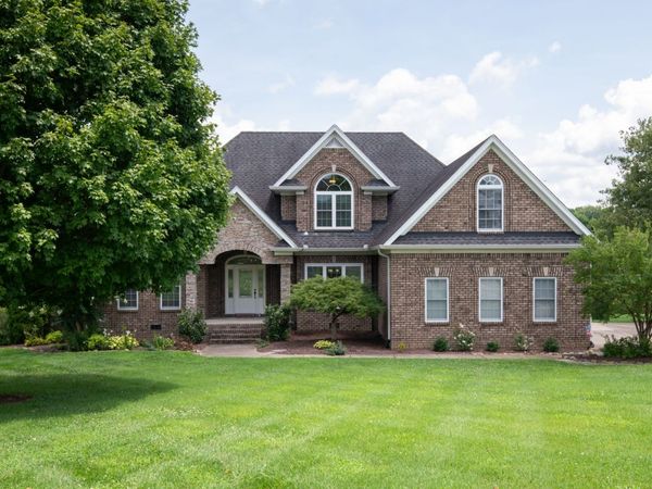 1010 Harness Cir, Gallatin, TN 37066