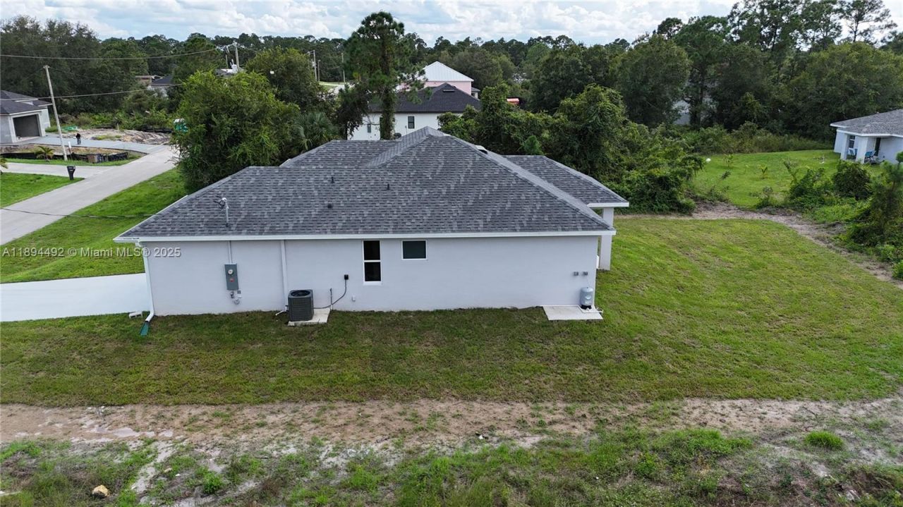 306 Lenz Ave S, Lehigh Acres, FL 33974 Photo
