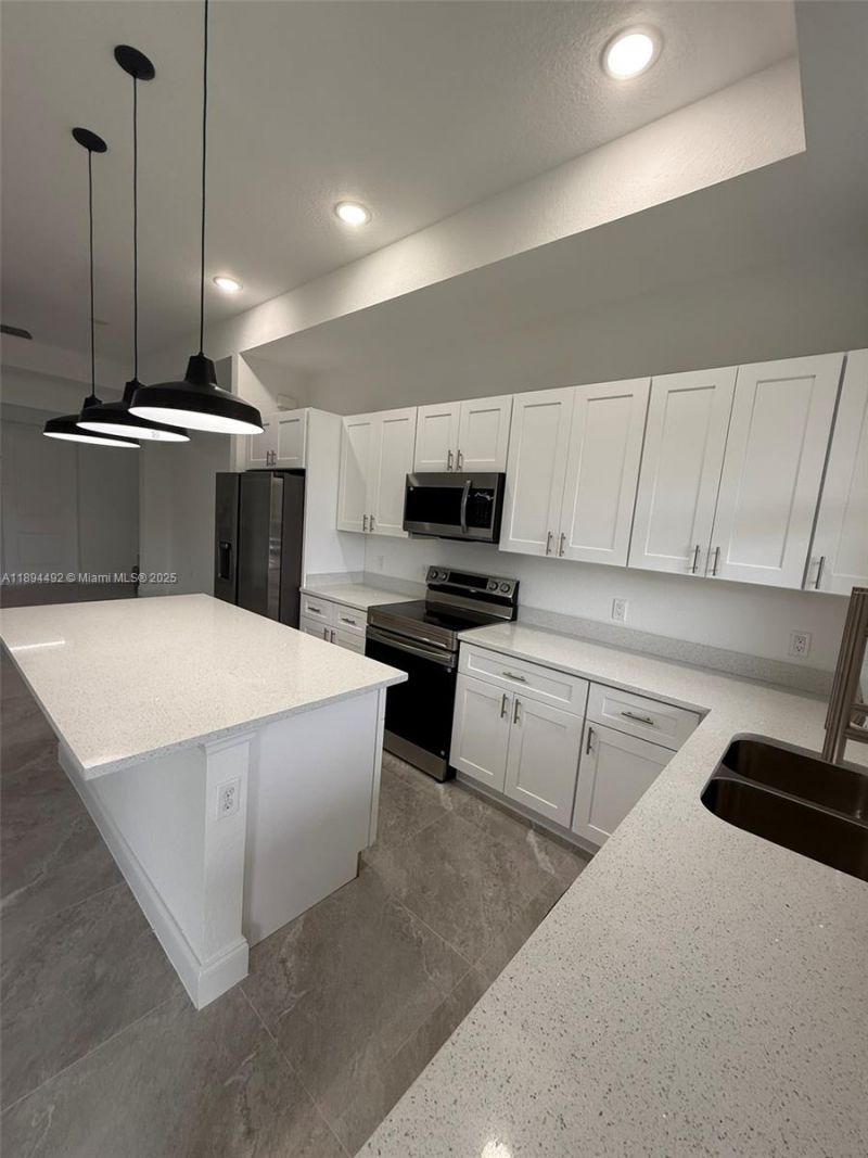 306 Lenz Ave S, Lehigh Acres, FL 33974 Photo