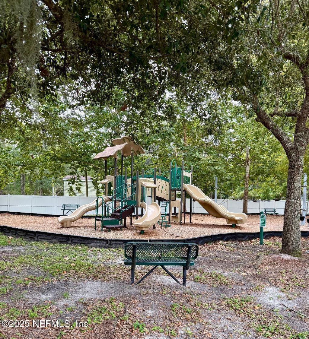 6105 Maggies Circle, Unit 101, Jacksonville, FL 32244 Photo