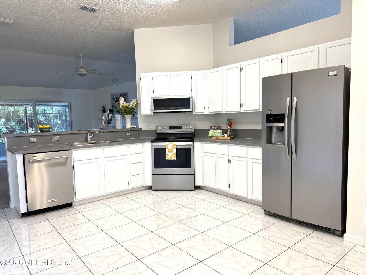 12485 Hatton Chase Lane E, Jacksonville, FL 32258 Main Photo