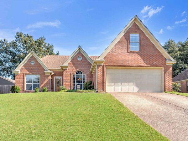 3934 OAK FOREST DR, Bartlett, TN 38135