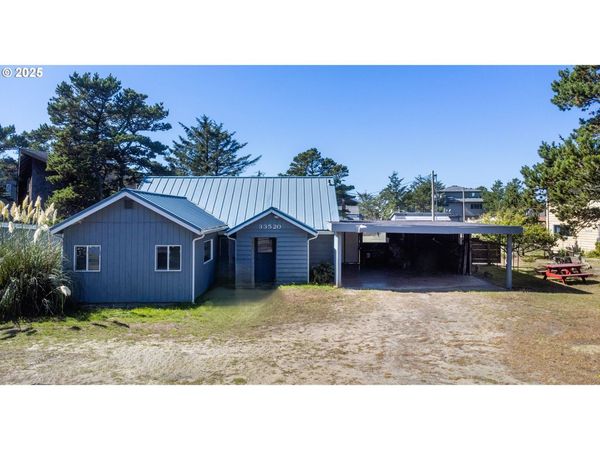 33520 CAPE KIWANDA DR, Pacific City, OR 97135