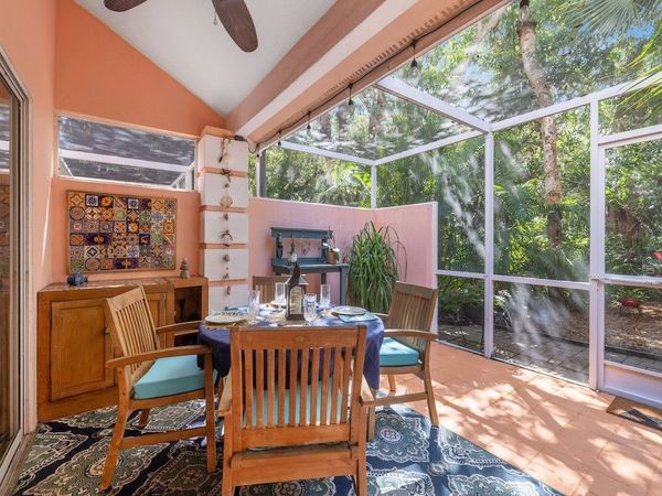 1308 Coral Park Lane, Unit 104, Vero Beach, FL 32963