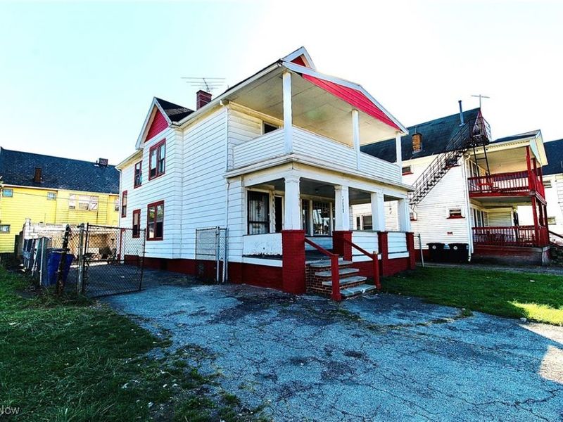 12406 Kinsman Road, Cleveland, OH 44120 Photo 2