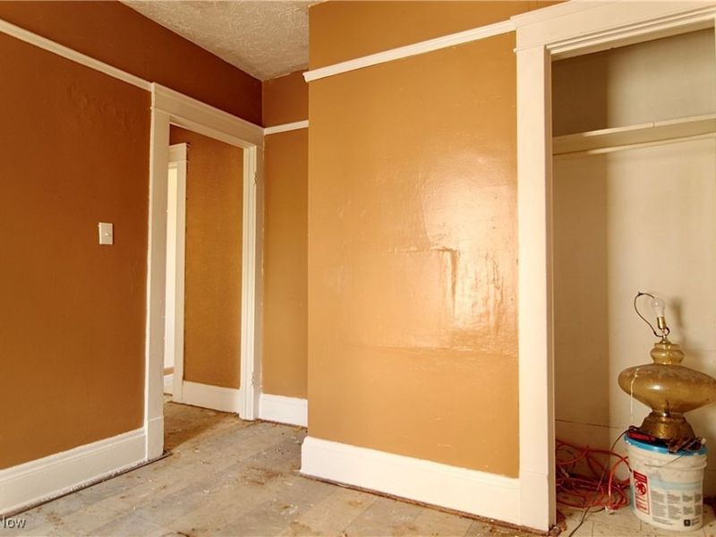 12406 Kinsman Road, Cleveland, OH 44120 Photo 5