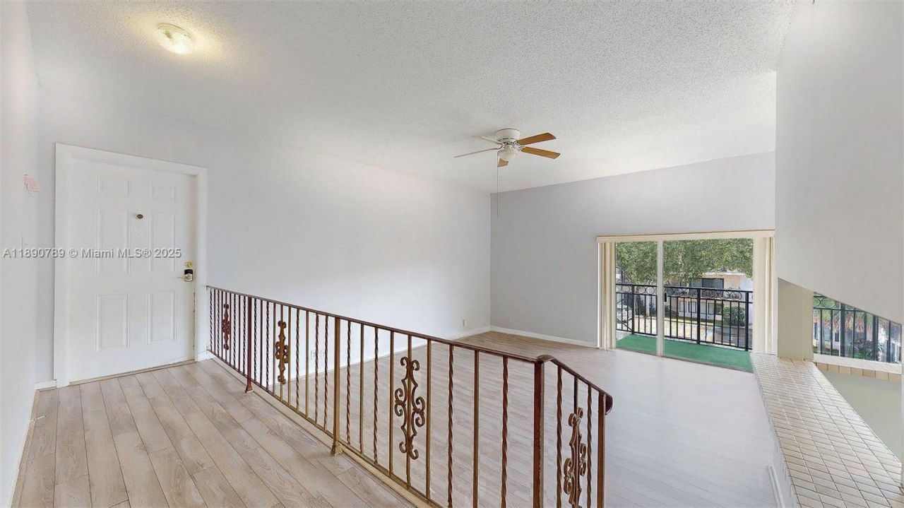 4850 SW 63rd Ter, Unit 131, Davie, FL 33314 Photo