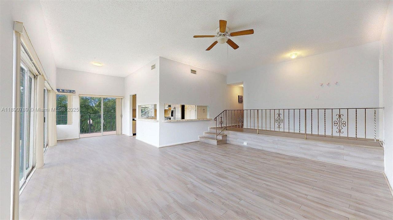 4850 SW 63rd Ter, Unit 131, Davie, FL 33314 Photo