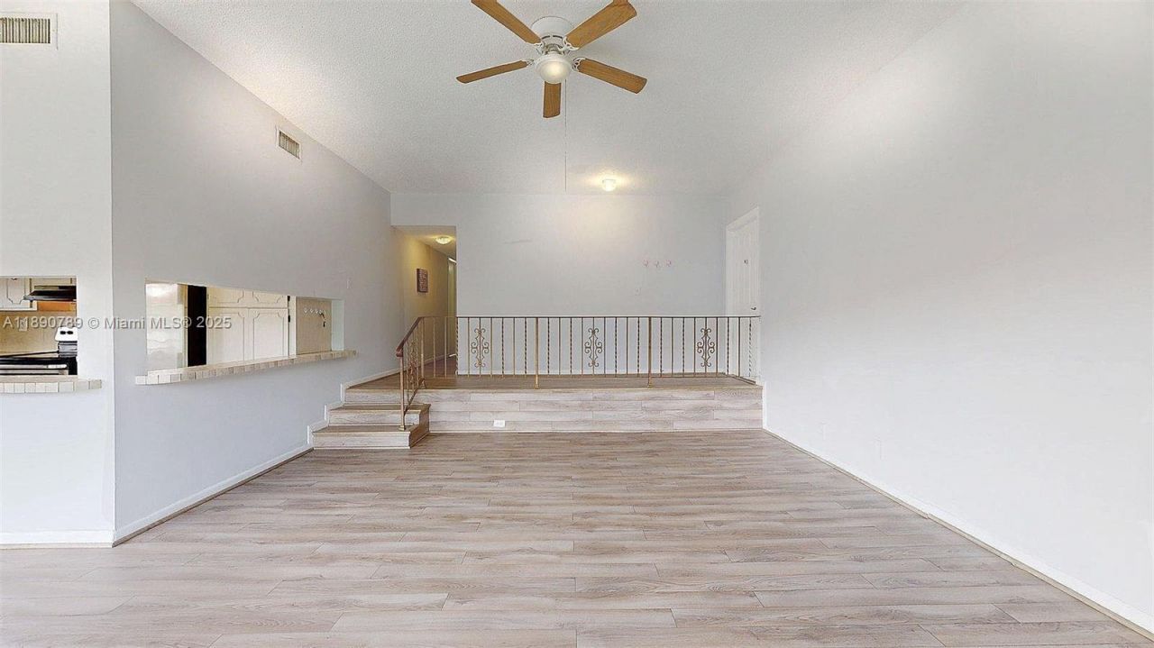 4850 SW 63rd Ter, Unit 131, Davie, FL 33314 Photo