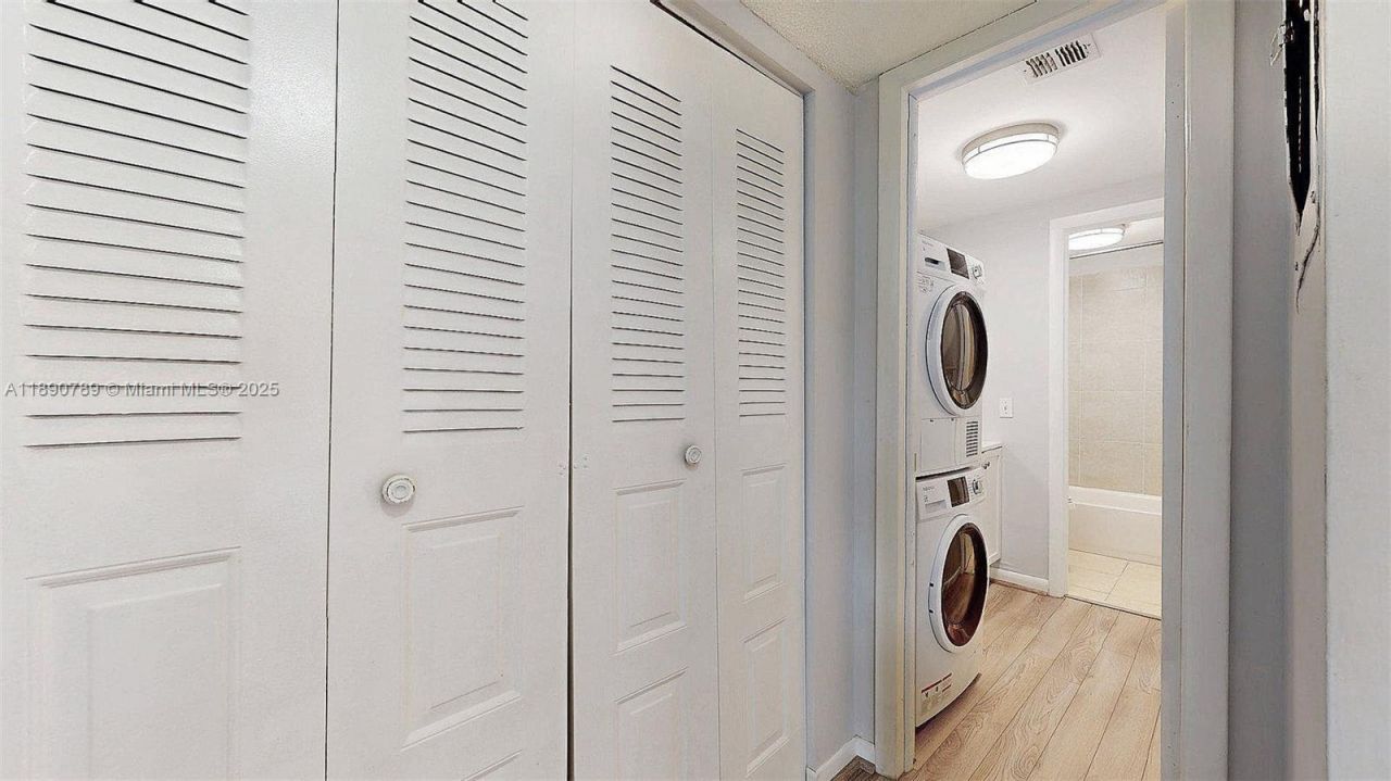 4850 SW 63rd Ter, Unit 131, Davie, FL 33314 Photo