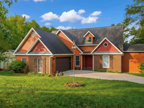 109 Diamond Hill Court, Hollister, MO 65672