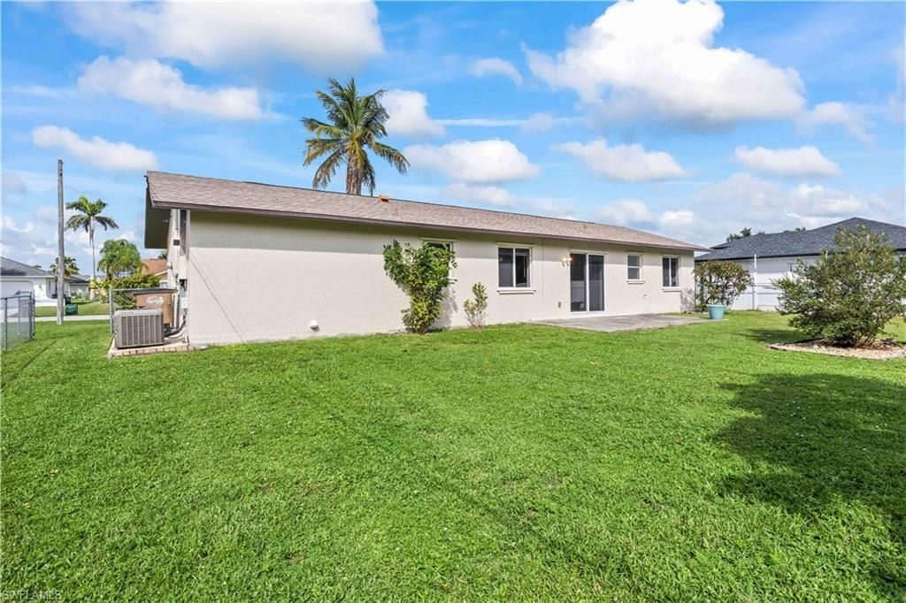 3811 SW 6th Ave, Cape Coral, FL 33914 Photo