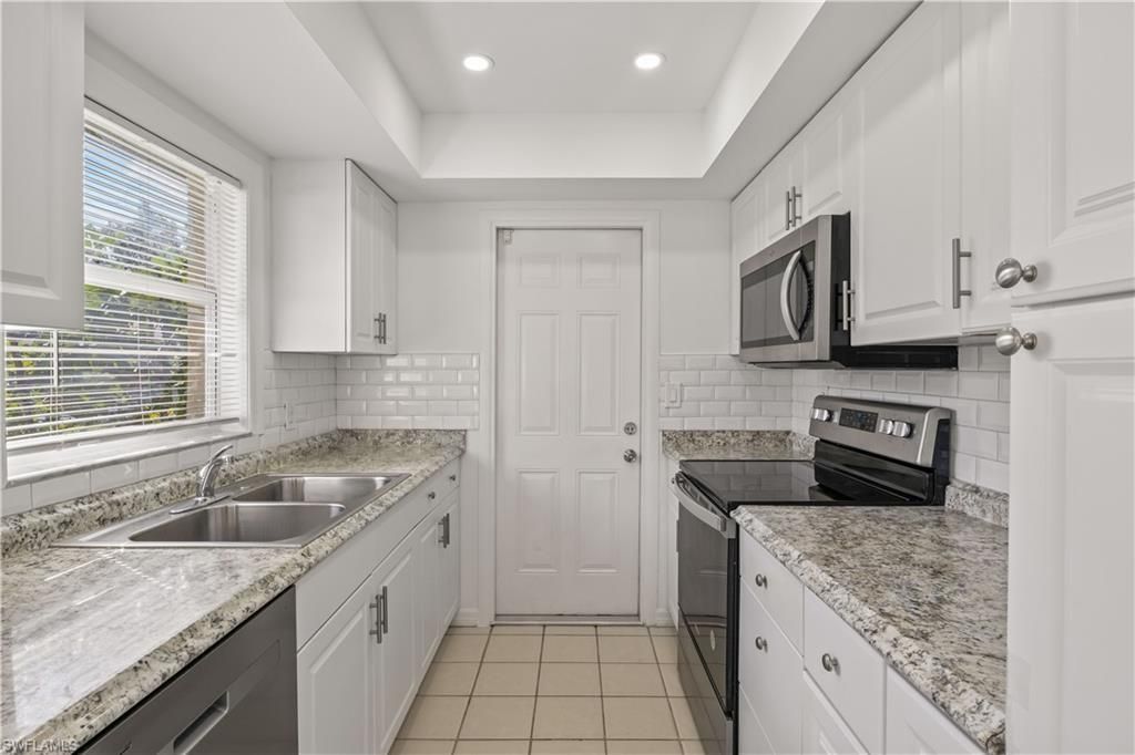 3811 SW 6th Ave, Cape Coral, FL 33914 Photo
