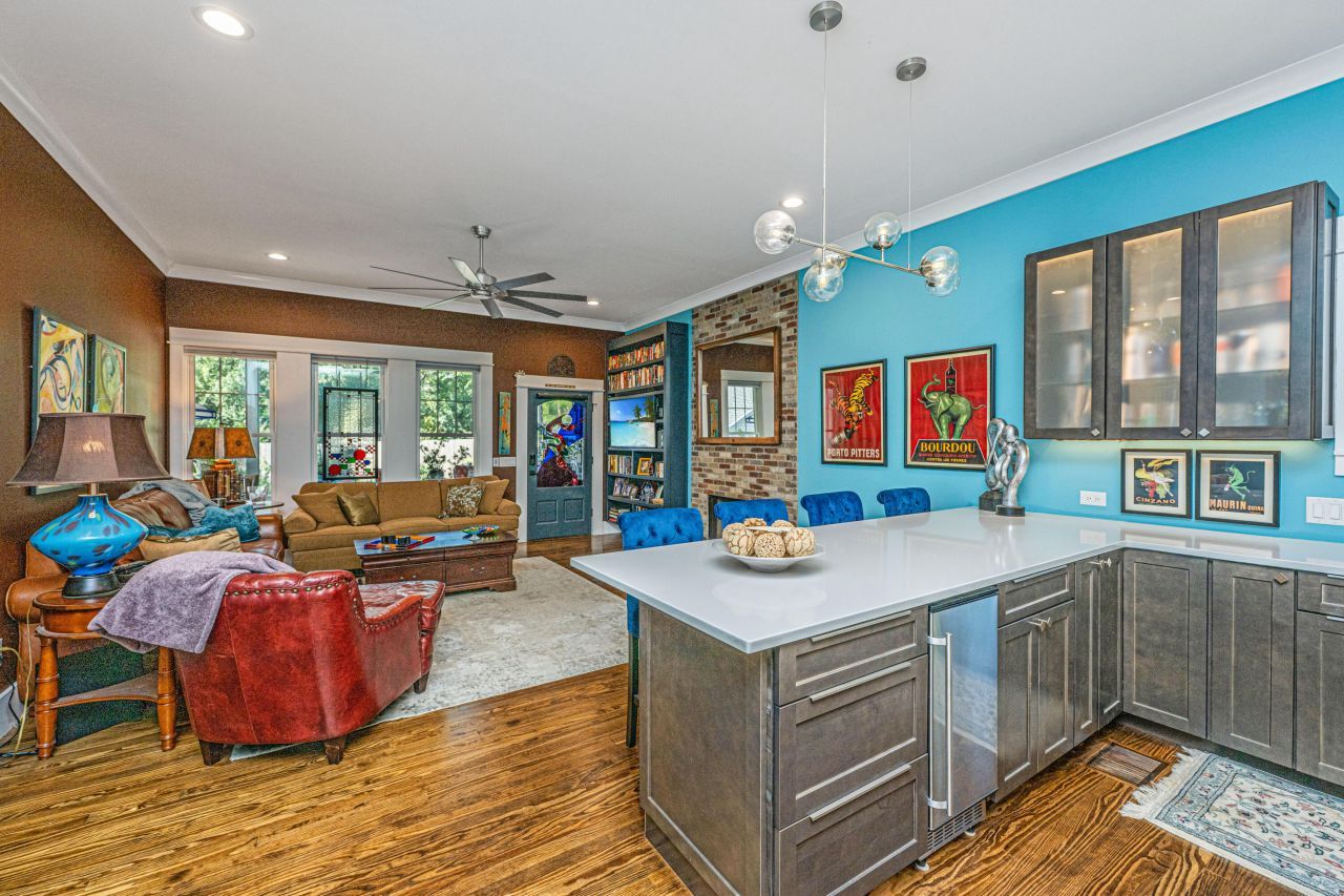 117 Fishburne Street Photo 30