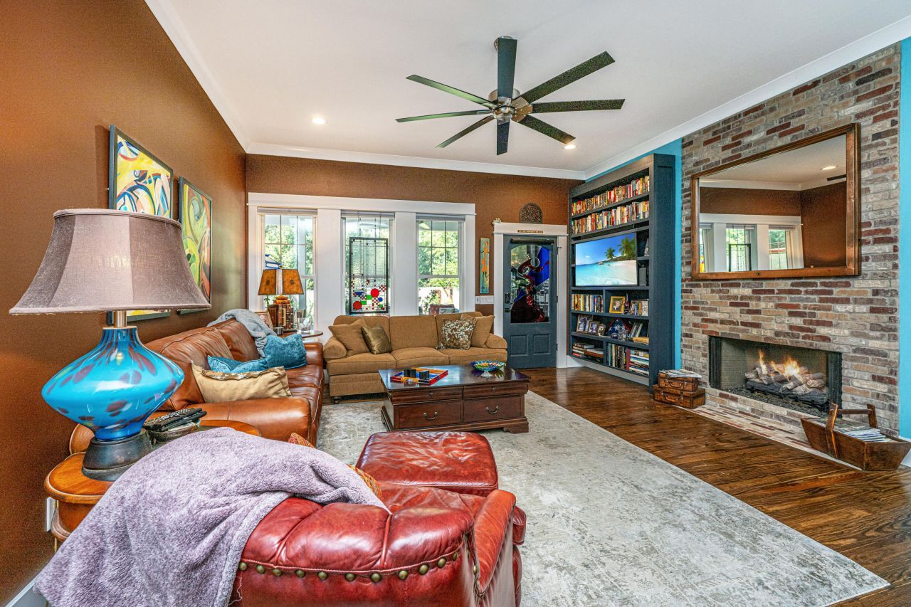 117 Fishburne Street Photo 34